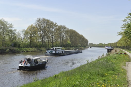 csm_Van_Starkenborghkanaal_bij_Aduard_C_11-05-2015_c989e6b78c