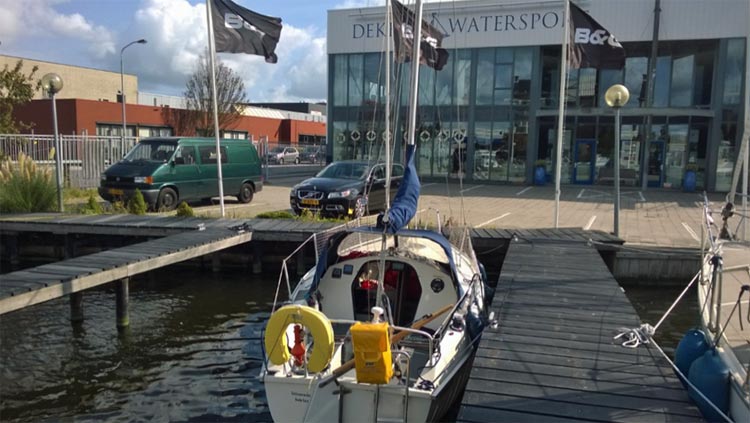 DEKKER WATERSPORT VIERT START NIEUWE SEIZOEN