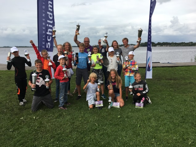 72e Schildweek kampioenen