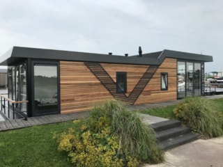 2423_IM3_7f7327f48831035ef0654ec5718131f3