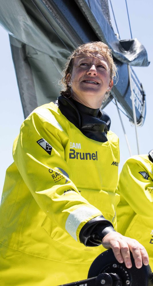 ANNA LUSH ACHTSTE TEAMLID BRUNEL