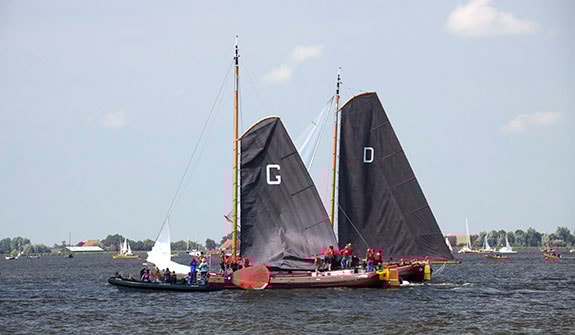 2017-08-14_grou_strijkt_zeil