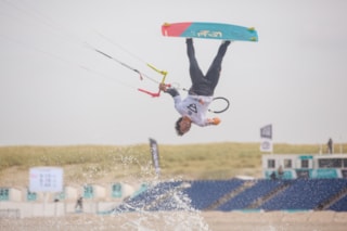 1176-c0cf9730137d99edf1ba705304fb122b