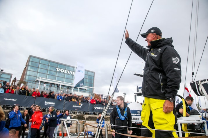 m105620_13-02-171103-jre-06076-3269