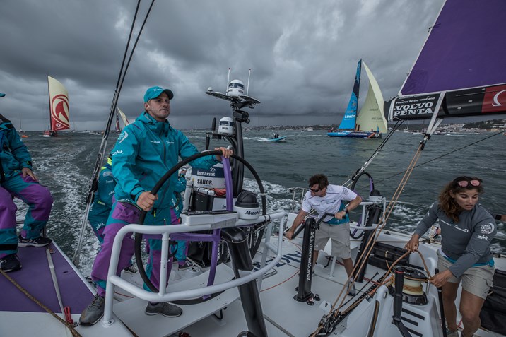 m105610_13-02-171103-azn-jsb-00084