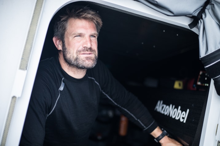 m106417_13-02-171112-azn-jsb-00062