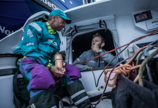 m107098_13-02-171119-azn-jsb-00207