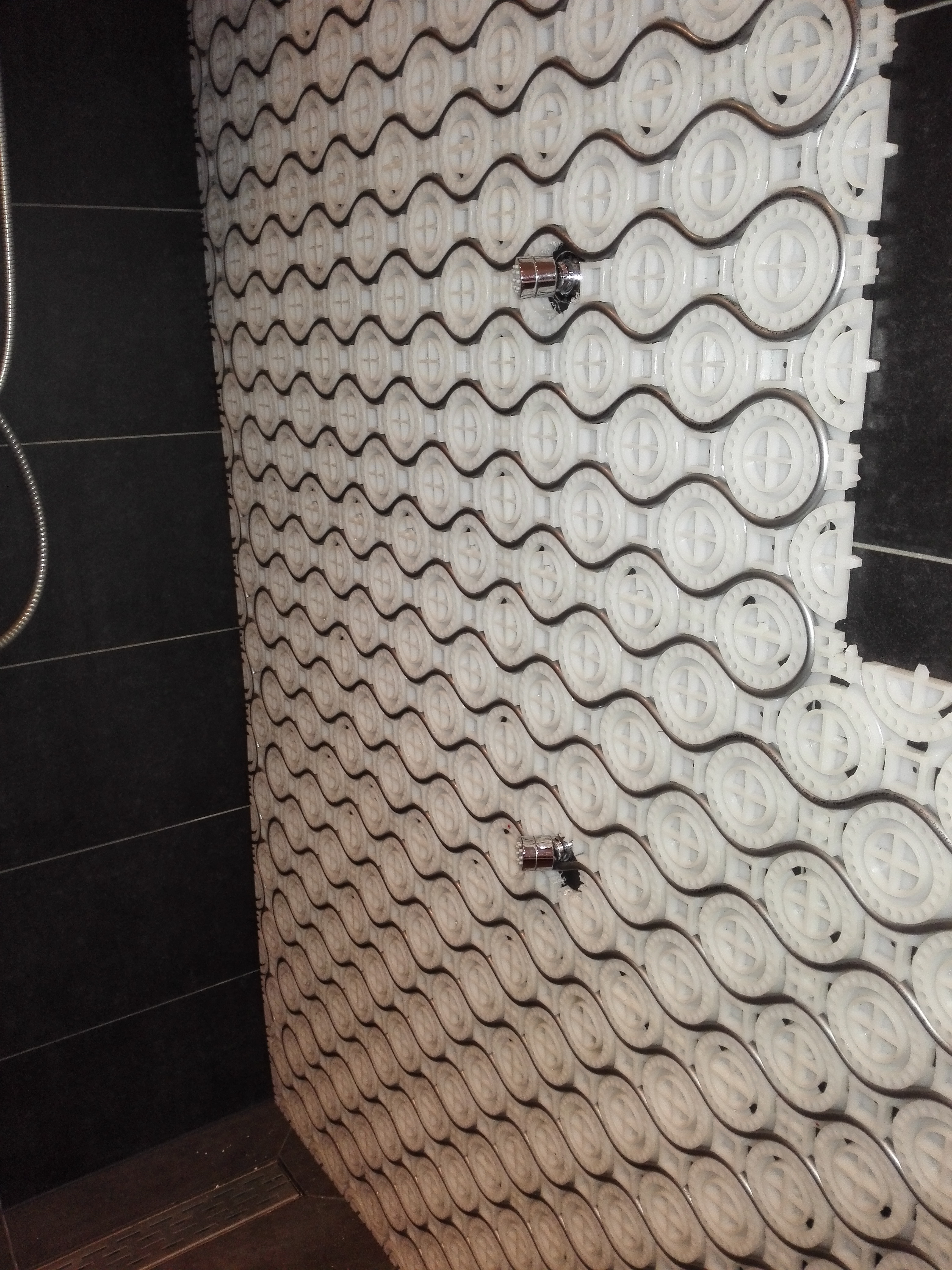 KNUFFELWAND AAN BOORD