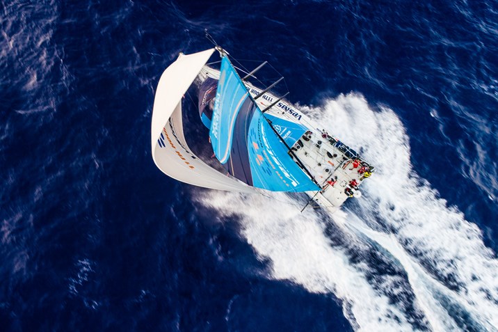 m111479_13-04-180115-veh-amr-00392