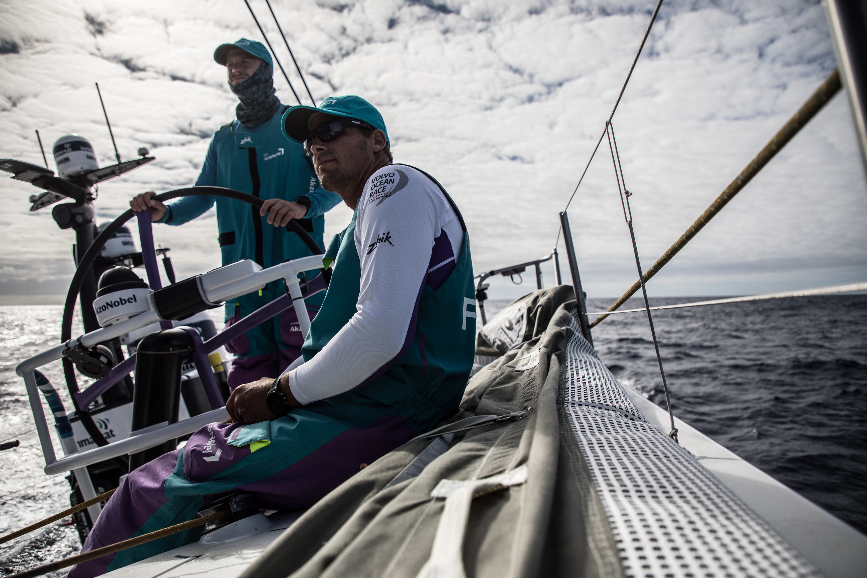 AKZO 'ONZICHTBARE' KOPLOPER