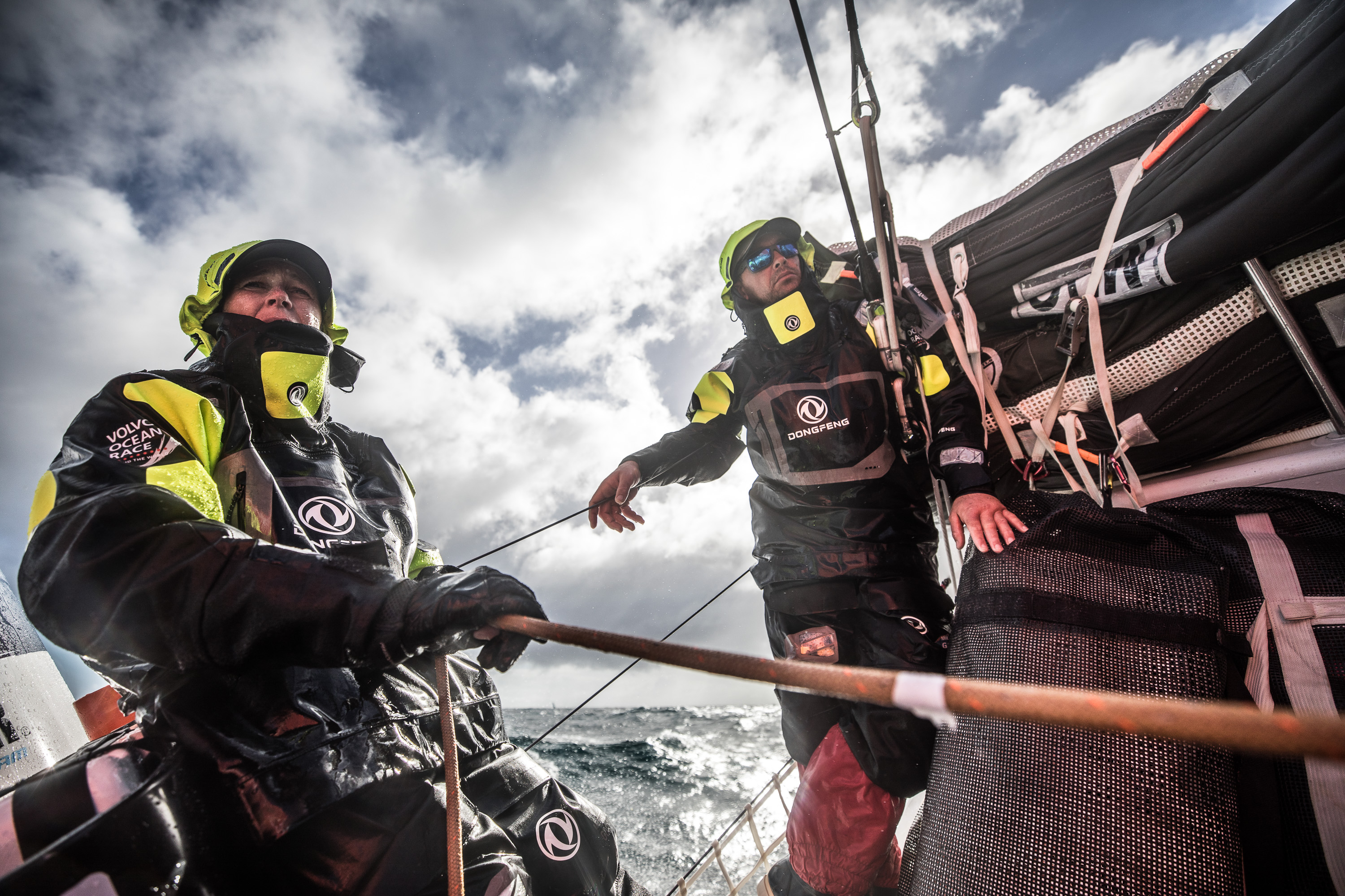 OPGEWARMDE VOLVO VLOOT BEREIKT KOUDE ZUIDELIJKE OCEAAN