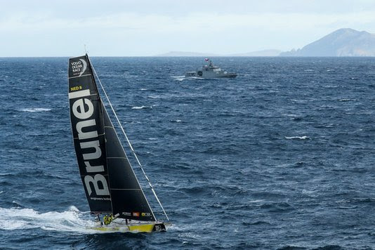 TEAM BRUNEL ALS EERSTE OM KAAP HOORN