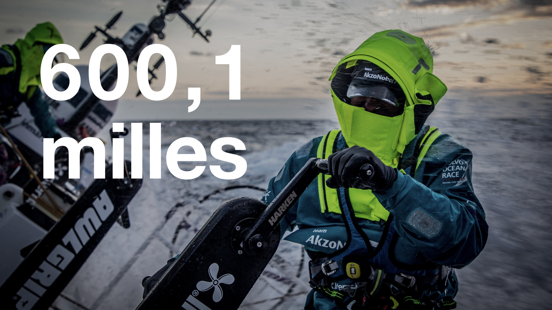 AKZONOBEL IN RECORDSNELHEID AAN DE LEIDING