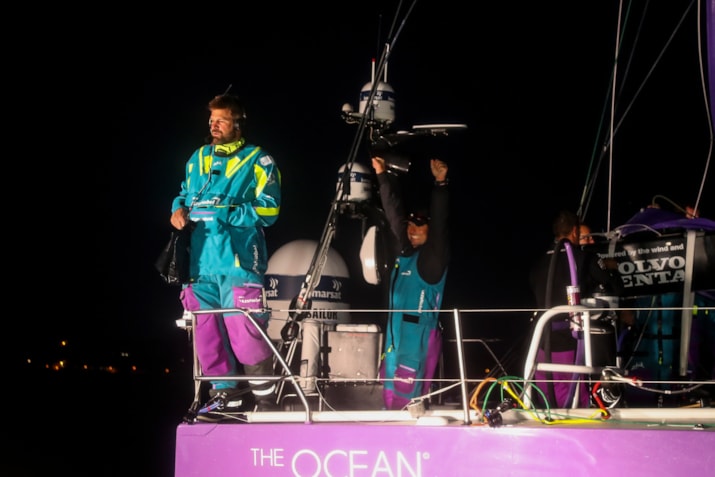 m119645_13-09-180529-jre-075-4893