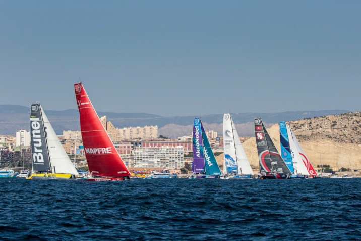 m119770_171014-ttt-bou-7-01500