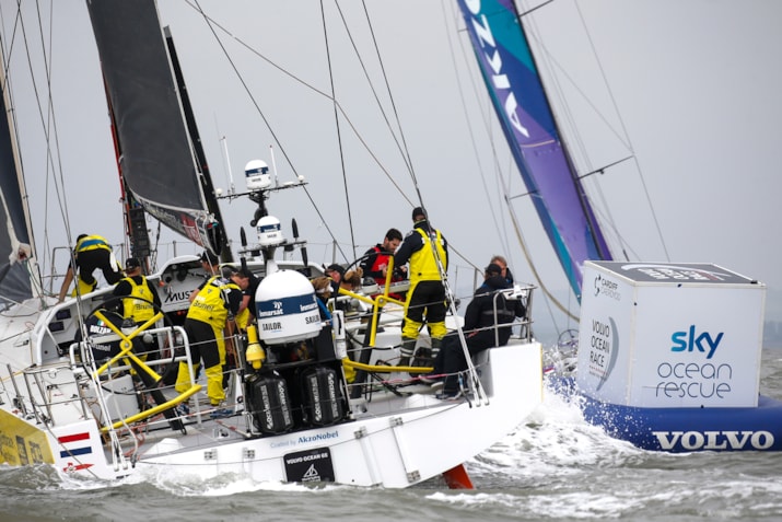 m119982_13-10-180608-jre-1159-0696