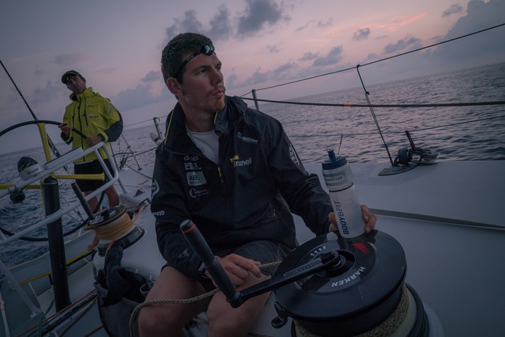 Carlo H naar Auckland