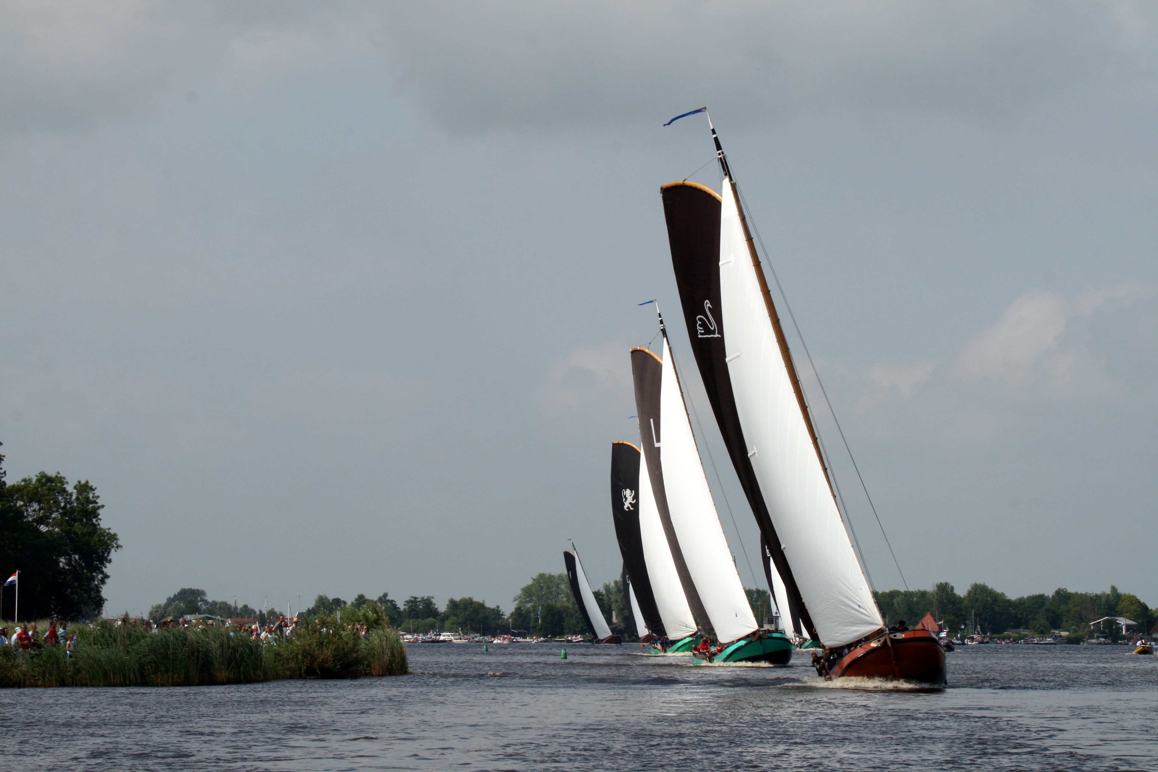 MOGELIJK TOCH EEN SLEEPSTART BIJ SKUTSJESILEN