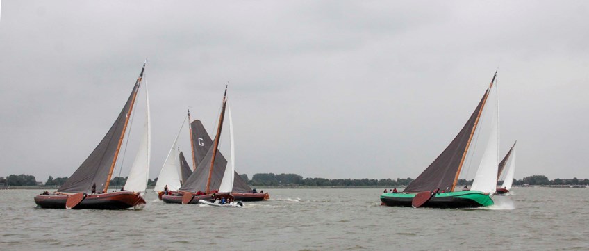 veel wind op het IJsselmeer