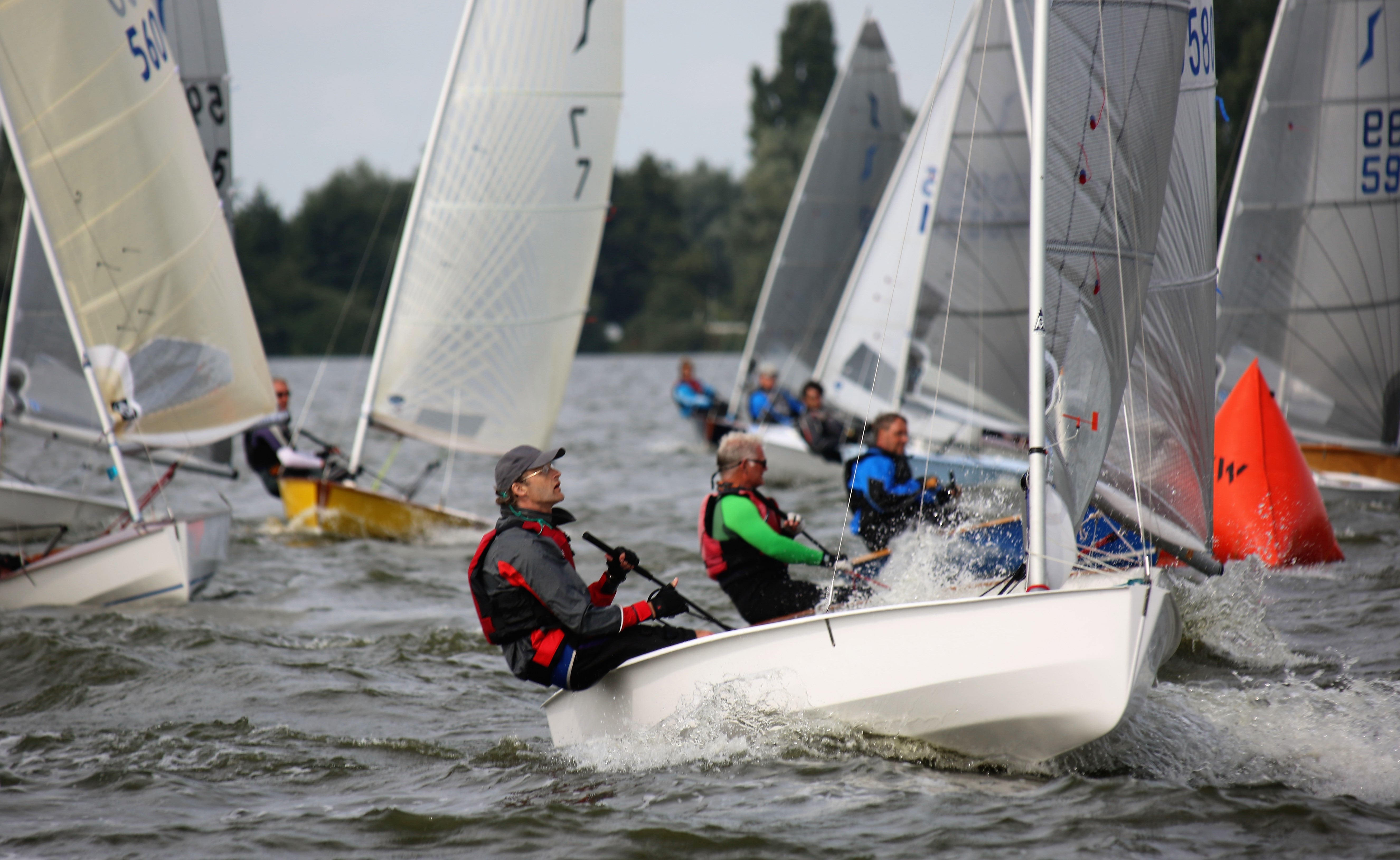 VEEL KANSHEBBERS NK SOLO