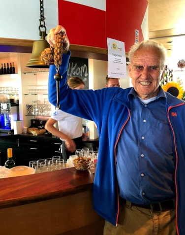 40683918_2089547281063772_213025997014958080_n