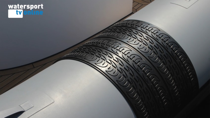 Boottest Pirelli P-Zero 880 L.jpg 2