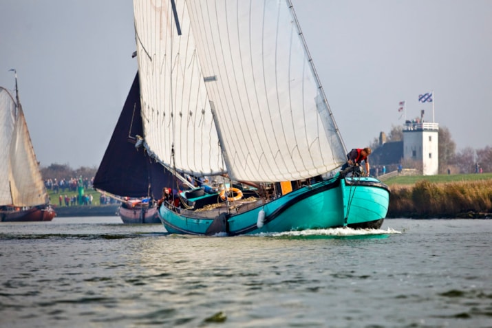 AopZ_Strontrace_2011_10_17_0390-e1532203937935