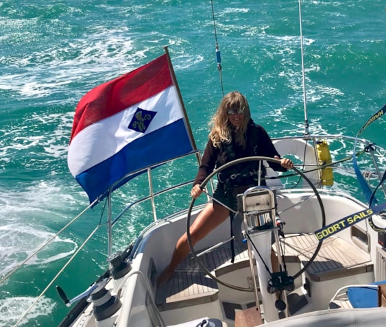 Hanneke Beers- BOATS+BEERS