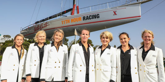 CAROLIJN BROUWER MET VROUWENBOOT IN SYDNEY-HOBART