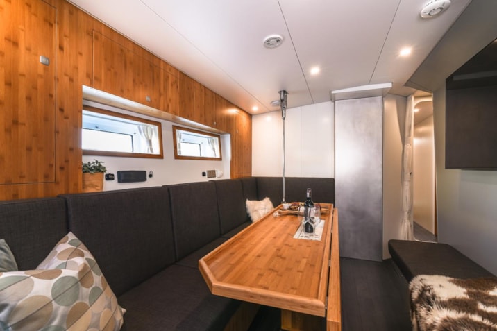 46798862_2332465620372982_136455736673697792_o