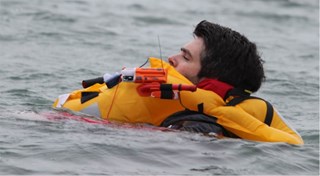 reddingsvest+ais-1024x562