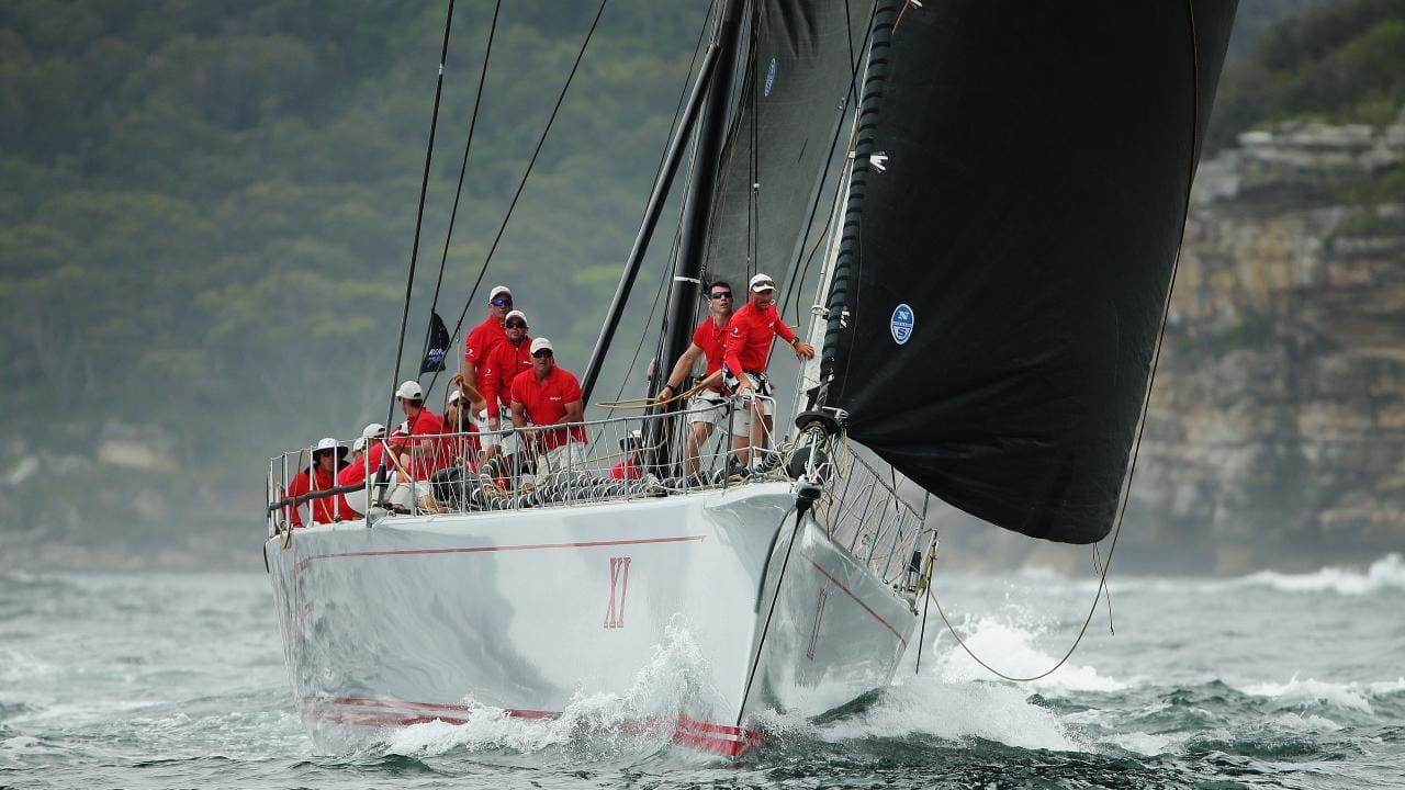 CARLO HUISMAN WINT WEER EEN ZEILKLASSIEKER