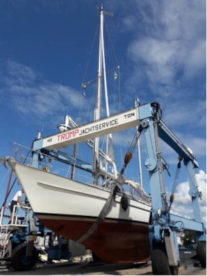 3030E7C2C7734C598B95F579666E01C2