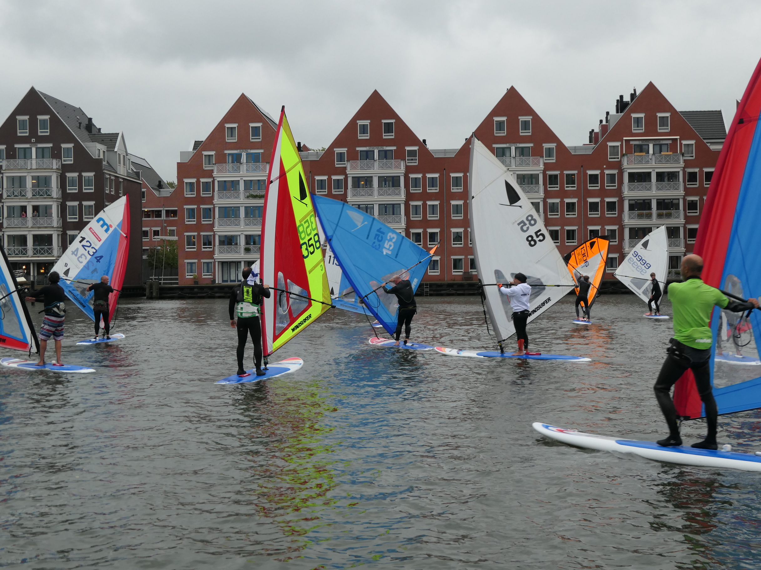 KIRAN BADLOE WINT HAVENRACE EK WINDSURFER