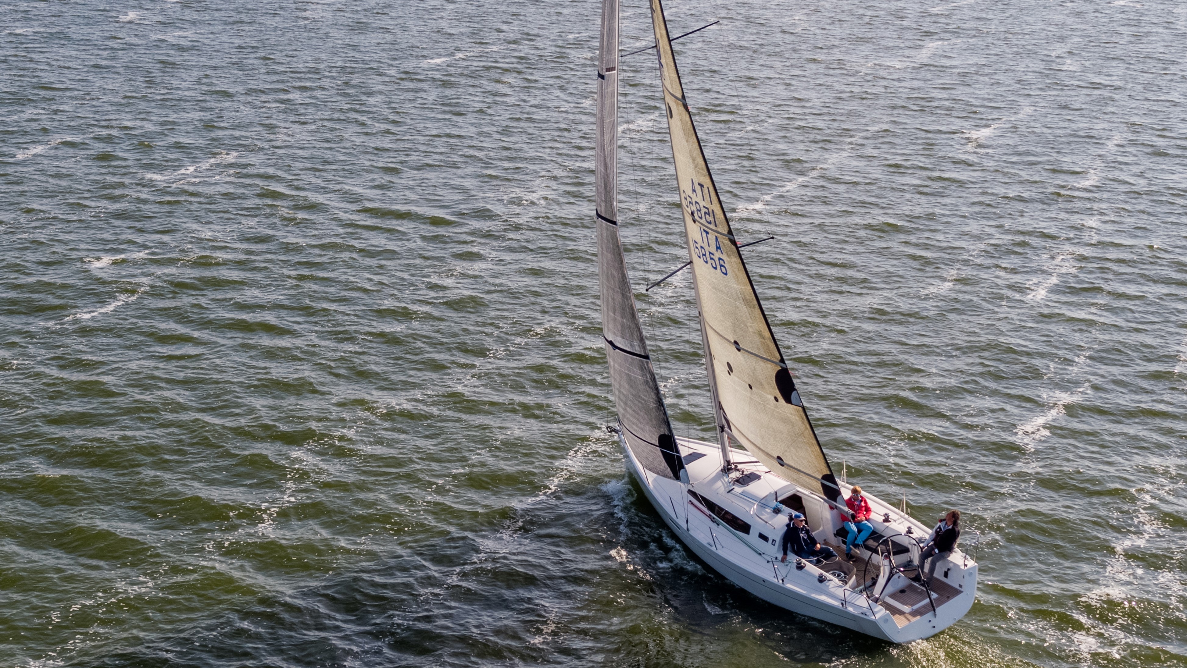 LAAG BTW-TARIEF OP VERHUUR VAN ZEILJACHTEN