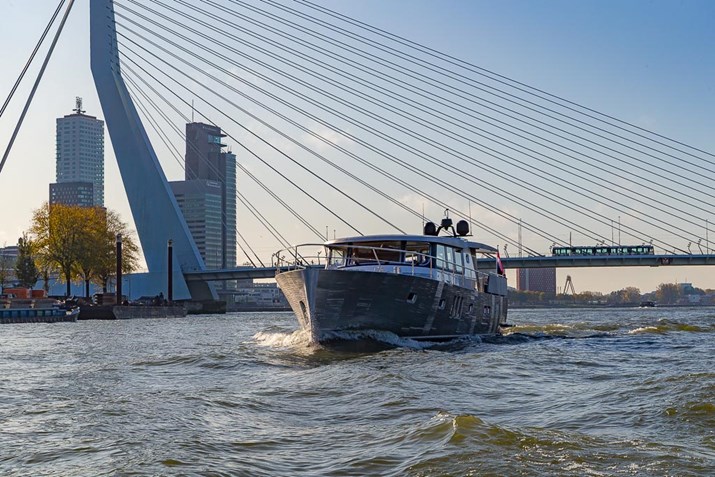 Korvet 18 Lowrider 099