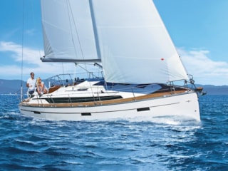 csm_bavaria-yachts-zwei-weltpremieren-boot-duesseldorf-cruiser-line-new-look_e75580b06f