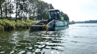 Seijsener-techniek-waterplanten-maaien