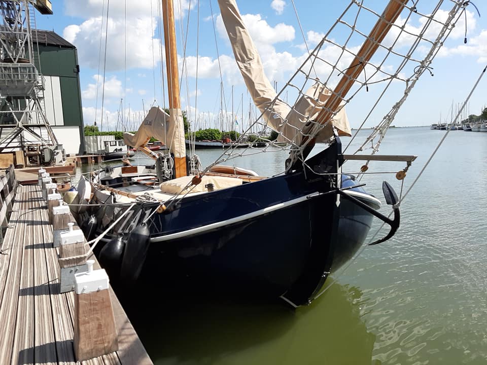 OPNAMES 'HOLLAND VAART' IN MONNICKENDAM