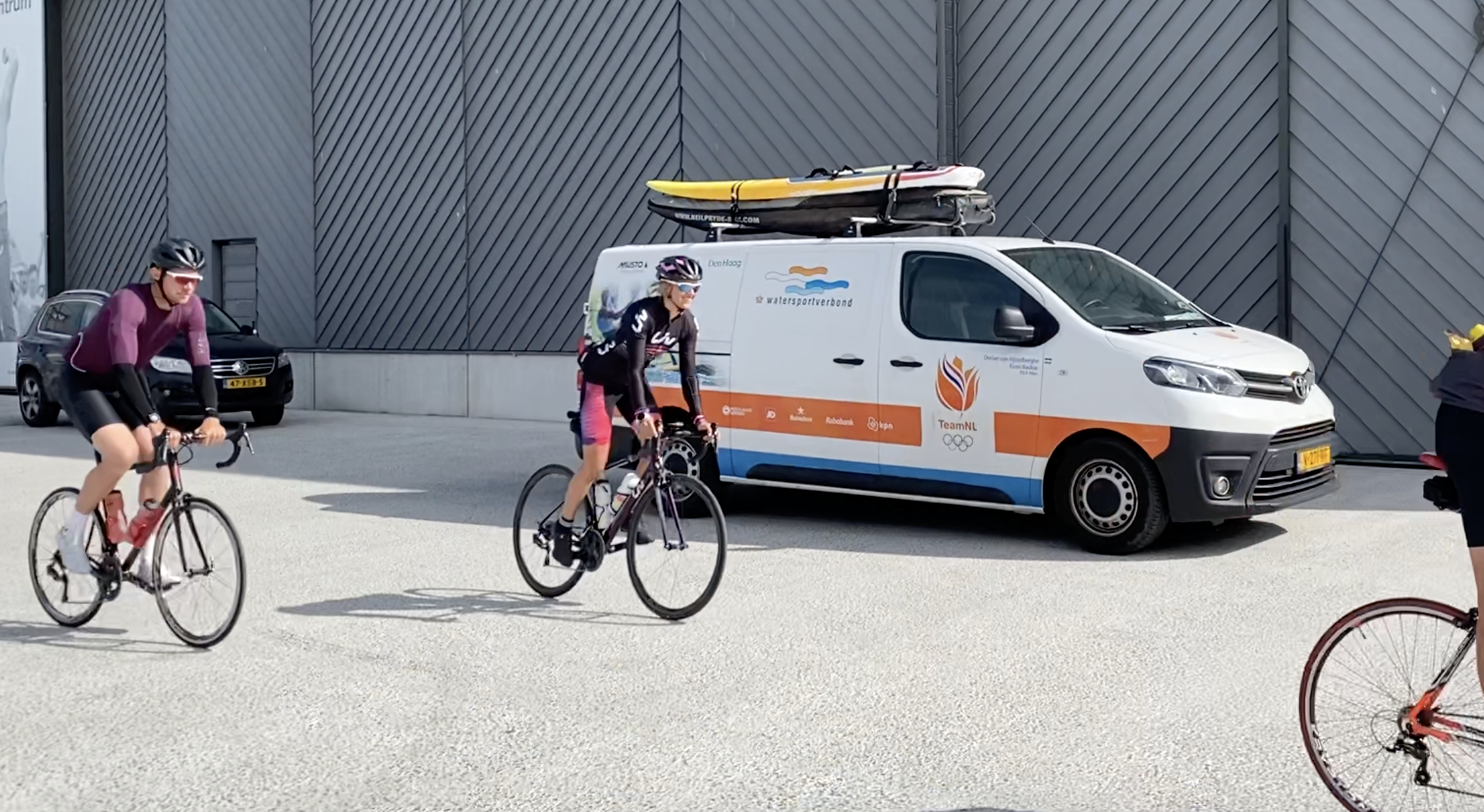 TOPSURFERS DOEN TOUR DE FRYSLAN