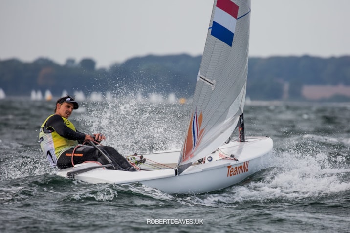 0f497d55-20b3-44cd-a21a-a3a04c1cd278