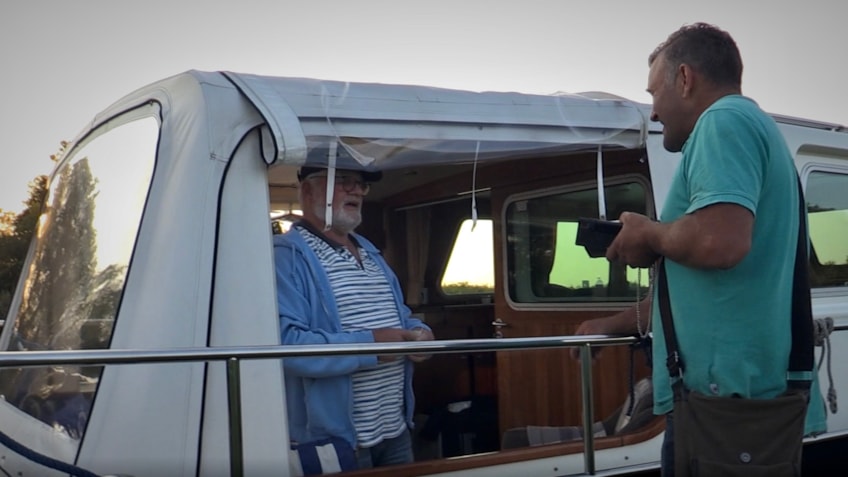 79620549-FFB9-4D4B-9A6B-4EA313B00798_1_201_a