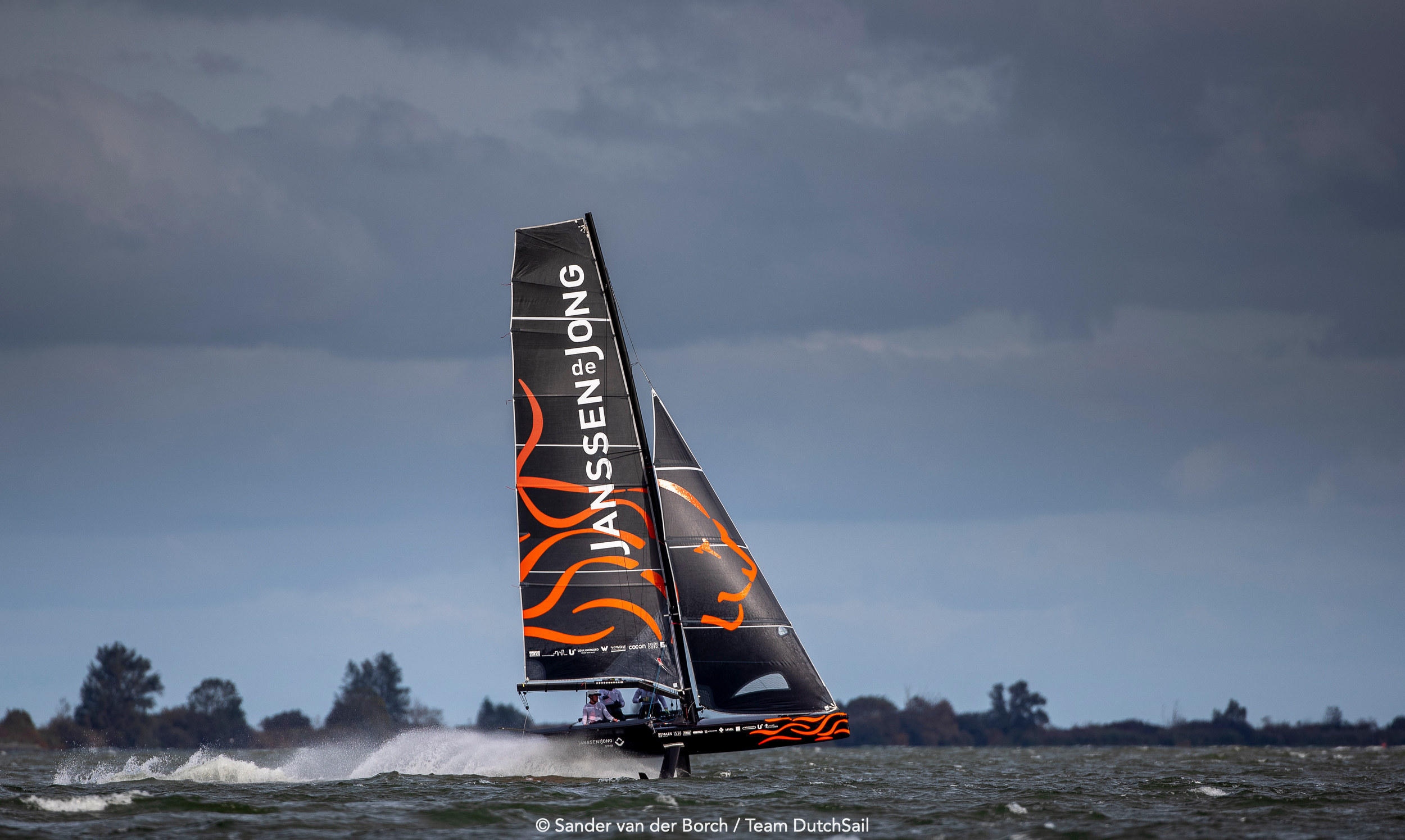 TEAM DUTCHSAIL ZET KOERS NAAR ITALIE