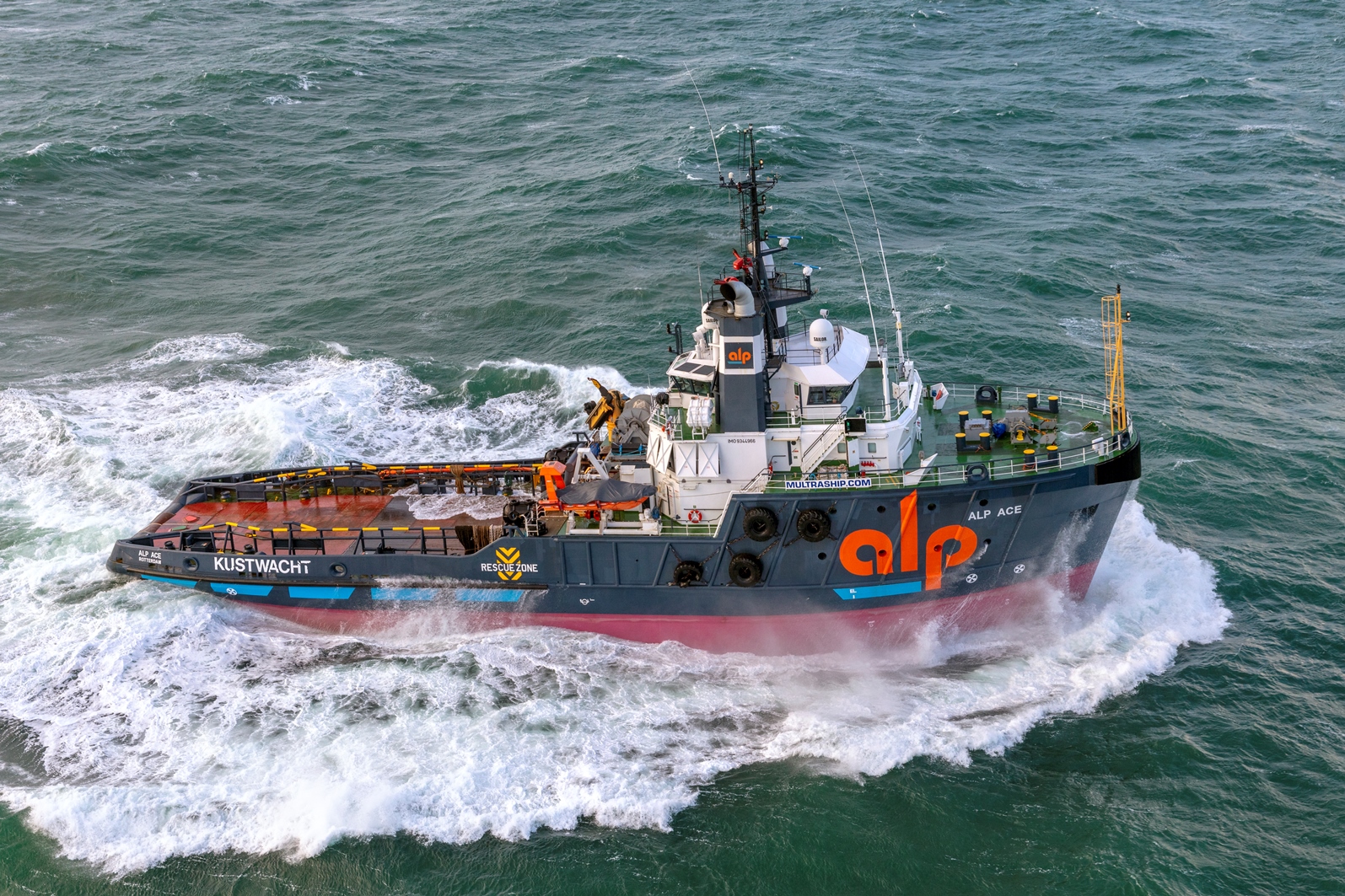 NOODHULPSLEPER VOOR WINDMOLENPARK BORSSELE