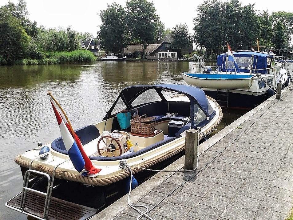 WAT HEB JE ALLEMAAL NODIG AAN BOORD VAN EEN BOOT?