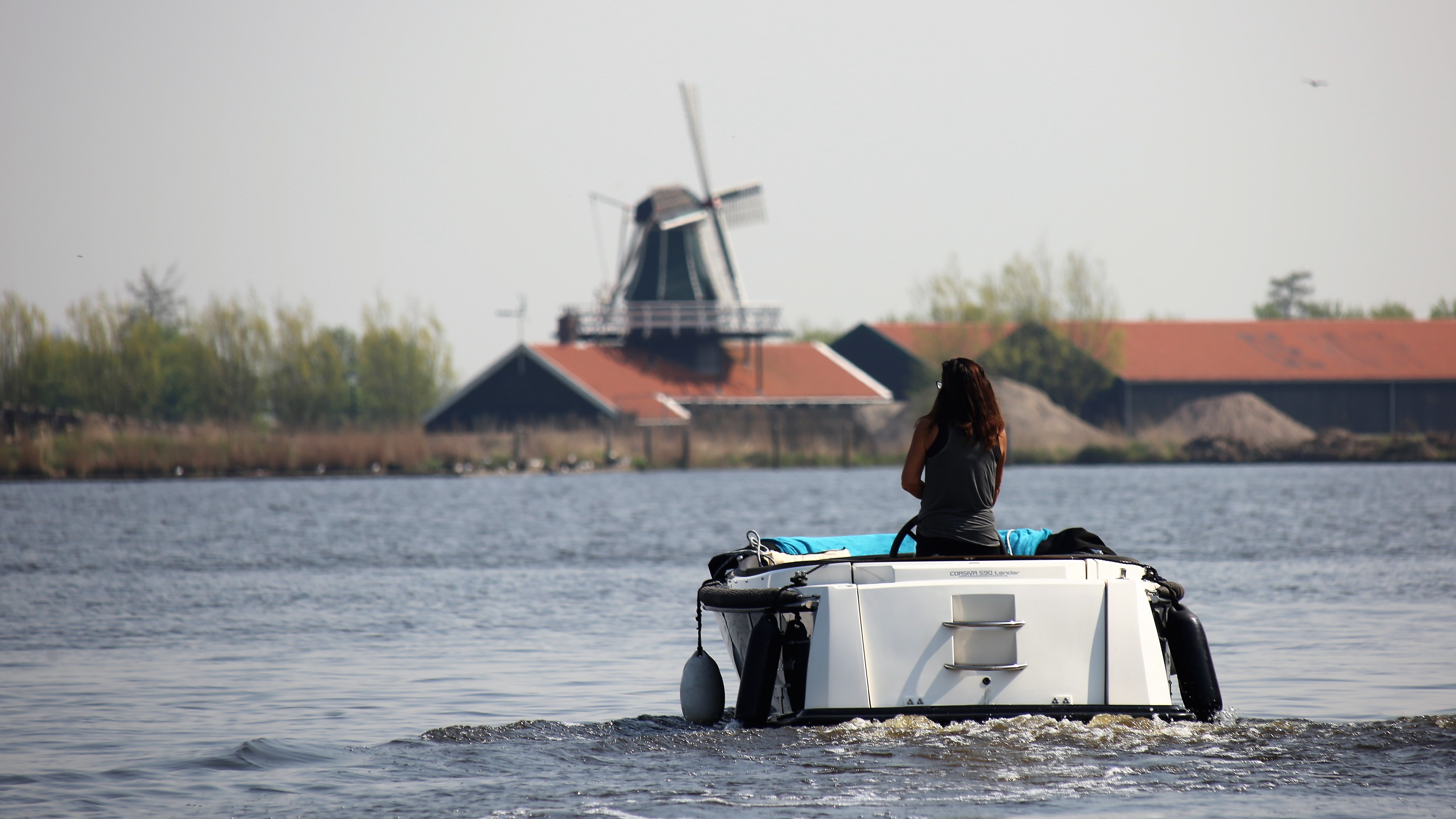 ZORGEN BIJ KOPERS OVER LEVERING VAN BOTEN