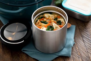 food_solutions_gallery_K32TKCAN-BS-E-CASS-Cauliflower-Soup-with-Lunch-Box-Head-On-3