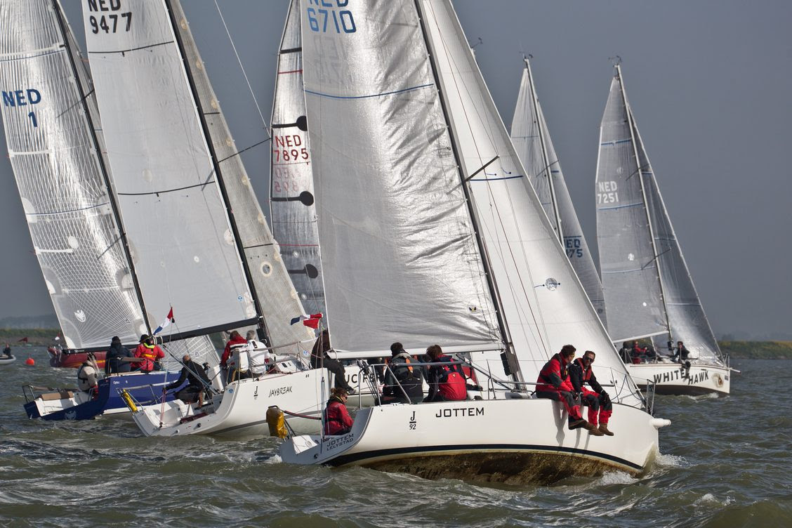 Y-Toren race aftrap zeilseizoen 