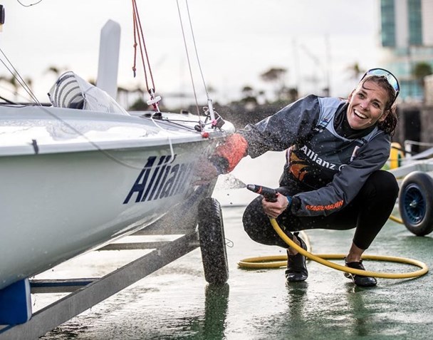 52C06363-0400-4F41-A895-84861CFEEE2F