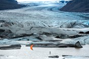 The Last Line - kitesurfen gletsjer high res